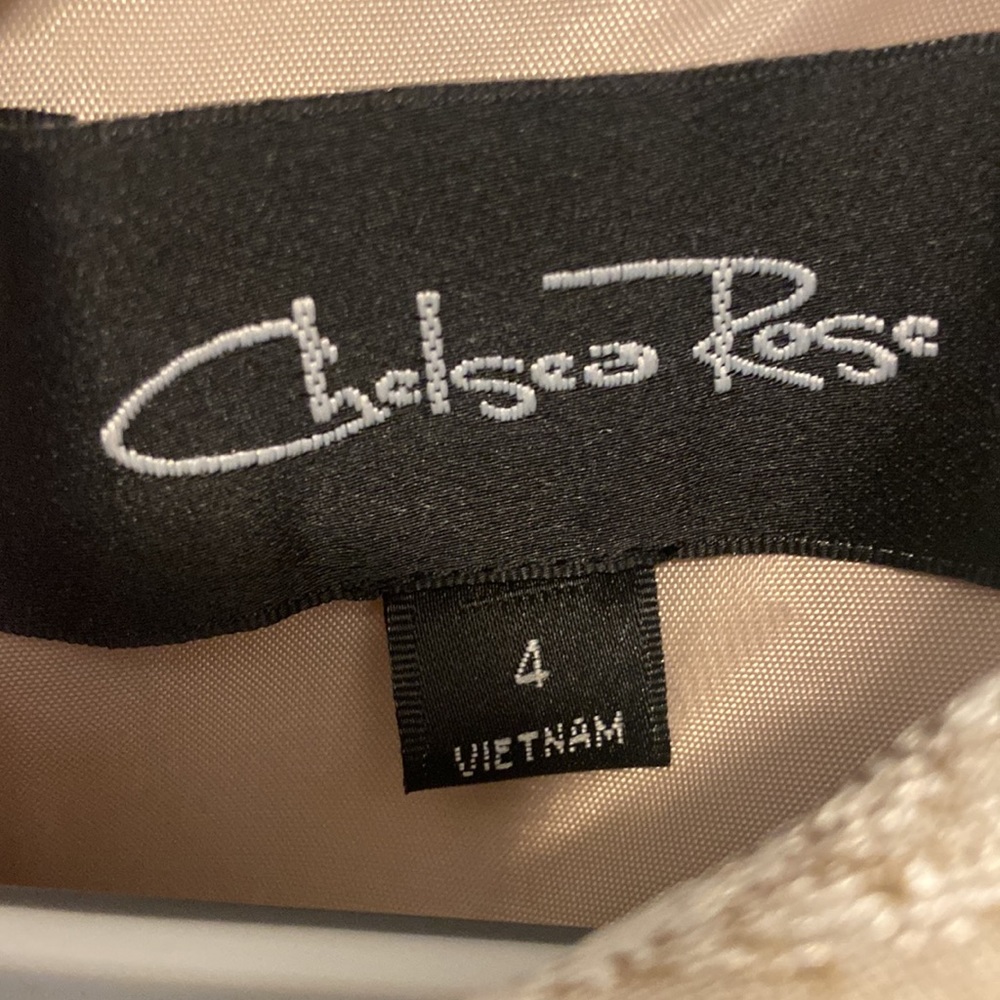 Chelsea Rose fancy dress 👗 Size 4 - Picture 2 of 11
